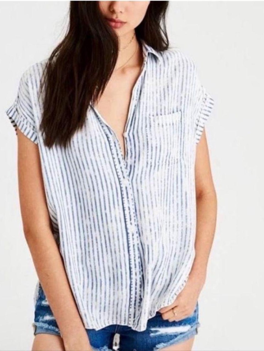 American Eagle Outfitters Blue & White Striped Short-Sleeve Soft Button-Down XL